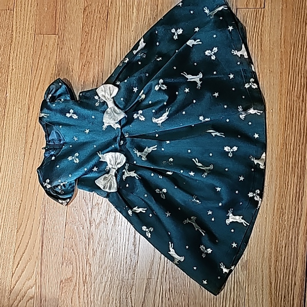 Bonnie Jean size 2T Christmas dress